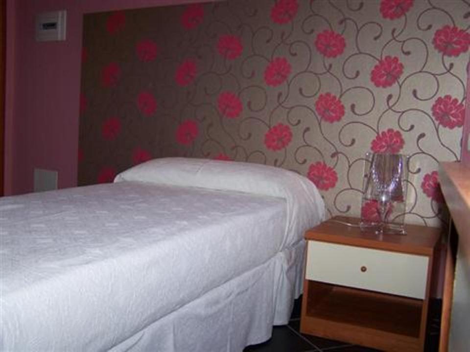 Albergo Lavagnese Lavagna Rum bild